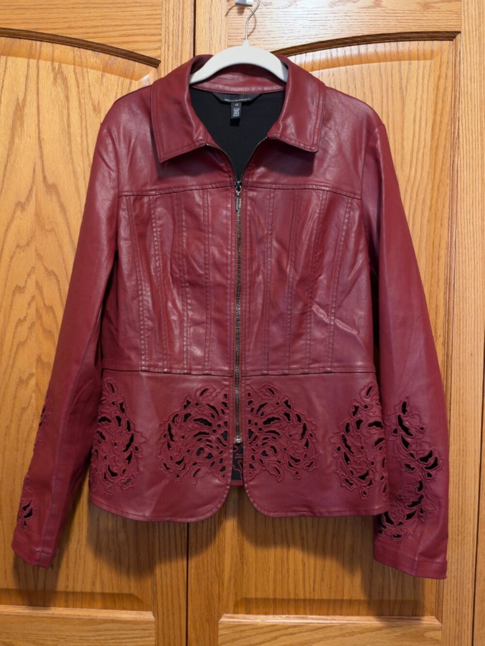 EUC WHITE HOUSE BLACK MARKET COATED JACKET COAT TOP MOTO RED BURGUNDY SZ 12 OR L